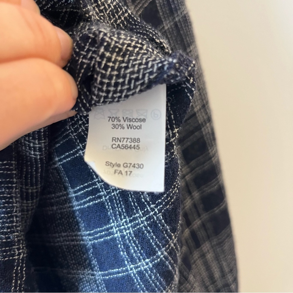 💕MUST GO free shipping! Navy Madewell Westward Bell Sleeve Button Front Shirt XS - Picture 8 of 10